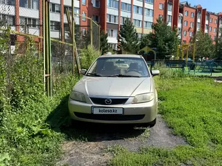 Mazda 323, 2001