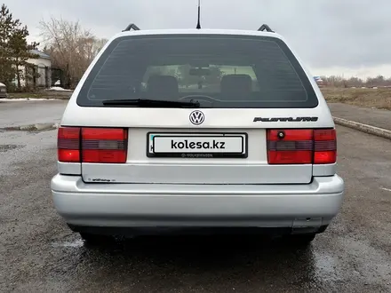 Volkswagen Passat 1994 года за 2 550 000 тг. в Астана – фото 18