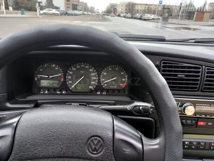 Volkswagen Passat 1994 года за 2 550 000 тг. в Астана – фото 13