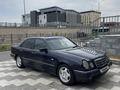 Mercedes-Benz E 320 1997 года за 2 800 000 тг. в Шымкент