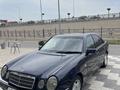Mercedes-Benz E 320 1997 года за 2 800 000 тг. в Шымкент – фото 3