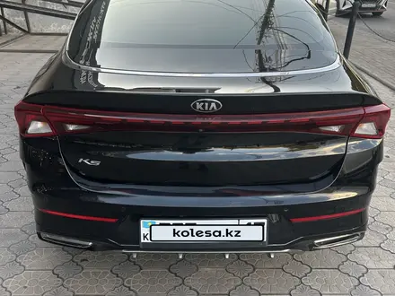 Kia K5 2022 года за 9 200 000 тг. в Шымкент – фото 26