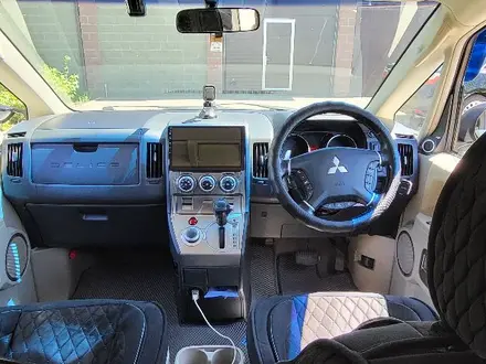 Mitsubishi Delica D:5 2008 годаүшін7 200 000 тг. в Астана – фото 2