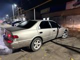 Toyota Camry 1999 годаfor3 300 000 тг. в Алматы – фото 4