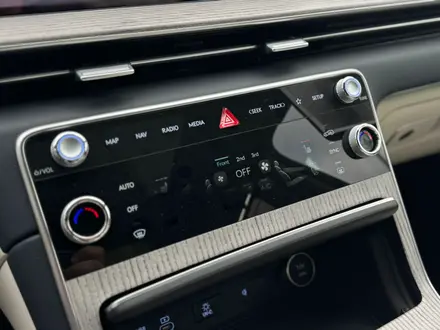 Genesis GV80 2.5T 2025 года за 42 090 000 тг. в Алматы – фото 12