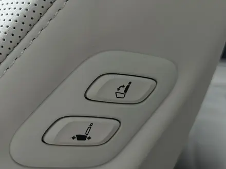 Genesis GV80 2.5T 2025 года за 42 090 000 тг. в Алматы – фото 16