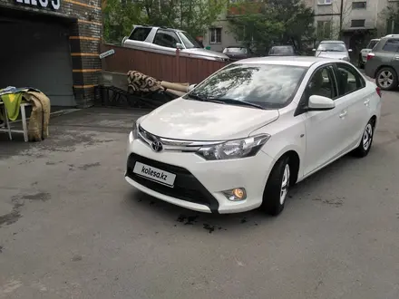 Toyota Yaris 2014 года за 5 500 000 тг. в Алматы – фото 2