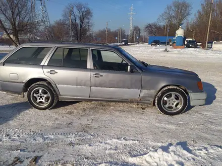 Mercedes-Benz E 230 1988 года за 950 000 тг. в Караганда – фото 5