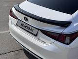 Lexus ES 250 2020 годаүшін20 500 000 тг. в Алматы – фото 3