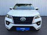 Toyota Fortuner 2022 года за 22 650 000 тг. в Алматы – фото 2