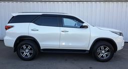 Toyota Fortuner 2022 года за 22 650 000 тг. в Алматы – фото 4