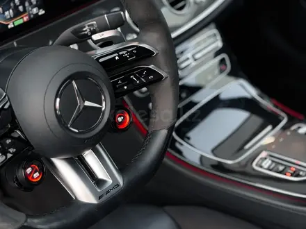 Mercedes-Benz E 53 AMG Premium 2022 года за 31 000 000 тг. в Алматы – фото 22