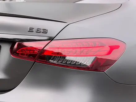 Mercedes-Benz E 53 AMG Premium 2022 года за 31 000 000 тг. в Алматы – фото 12