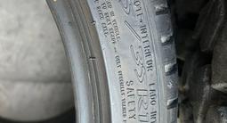 Michelin R19 разноширокие BMW F10 за 300 000 тг. в Шымкент – фото 3