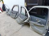 Двери, карты, стёкло, замок, ручка камри грация за 30 000 тг. в Алматы – фото 5