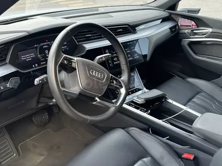 Audi e-tron 2021 года за 26 000 000 тг. в Алматы – фото 5