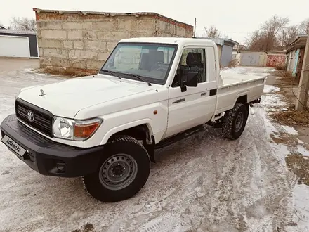 Toyota Land Cruiser 2020 года за 25 000 000 тг. в Рудный – фото 23