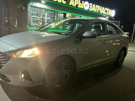 Hyundai Accent 2021 года за 9 000 000 тг. в Алматы – фото 3