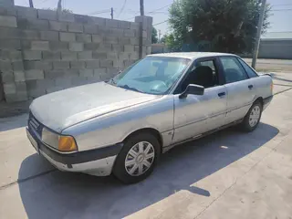 Audi 80