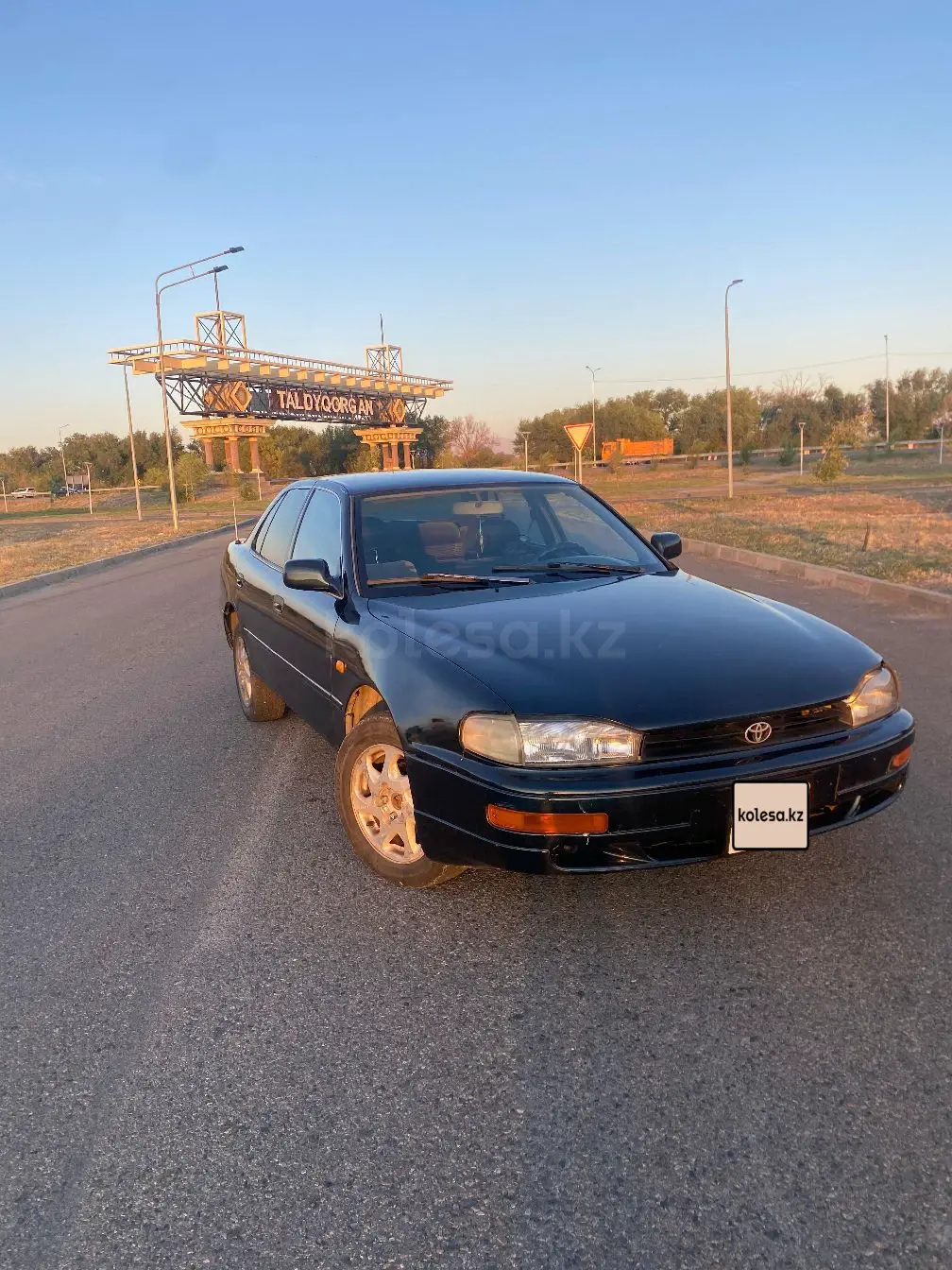 Toyota Camry, 1992