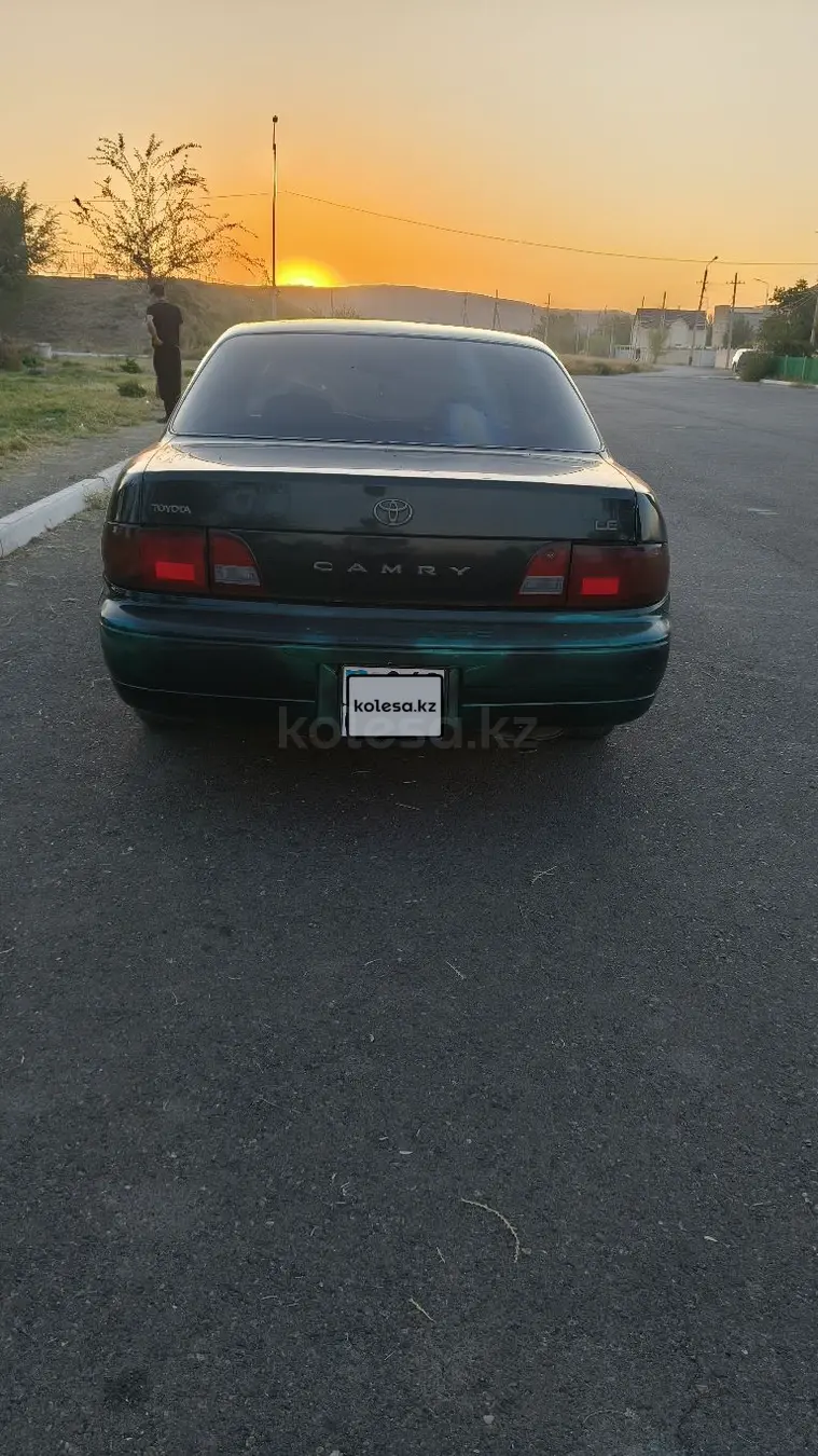 Toyota Camry, 1995