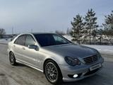 Mercedes-Benz C 32 AMG 2001 года за 8 200 000 тг. в Уральск – фото 3