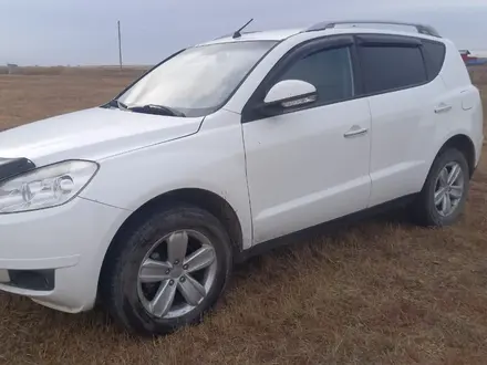 Geely Emgrand X7 2013 года за 4 000 000 тг. в Усть-Каменогорск – фото 2