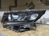 Фара на TOYOTA LAND CRUISER PRADO за 250 000 тг. в Алматы – фото 3