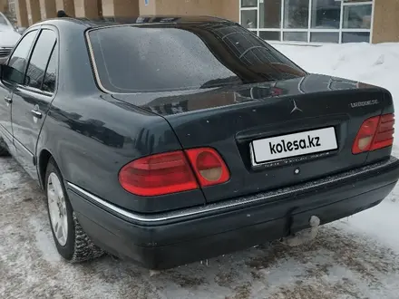 Mercedes-Benz E 290 1998 годаүшін3 000 000 тг. в Астана – фото 4