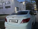 Hyundai Solaris 2015 годаүшін4 700 000 тг. в Усть-Каменогорск – фото 3