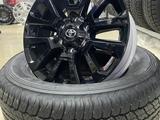 Оригинальный диск R18 на Toyota Prado за 180 000 тг. в Уральск – фото 2