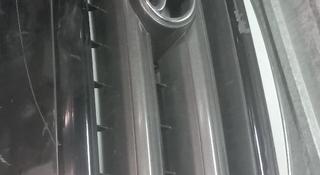 Решетка радиатора Toyota Sequoia за 40 000 тг. в Караганда