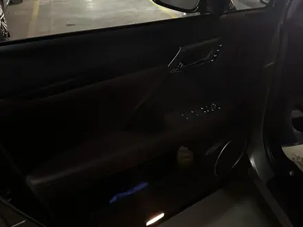 Lexus RX 200t 2022 года за 27 000 000 тг. в Астана – фото 13