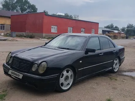 Mercedes-Benz E 320 1998 года за 3 000 000 тг. в Алматы – фото 3
