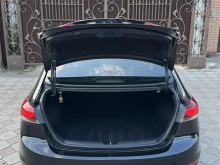 Hyundai Elantra 2017 года за 4 199 999 тг. в Уральск – фото 17