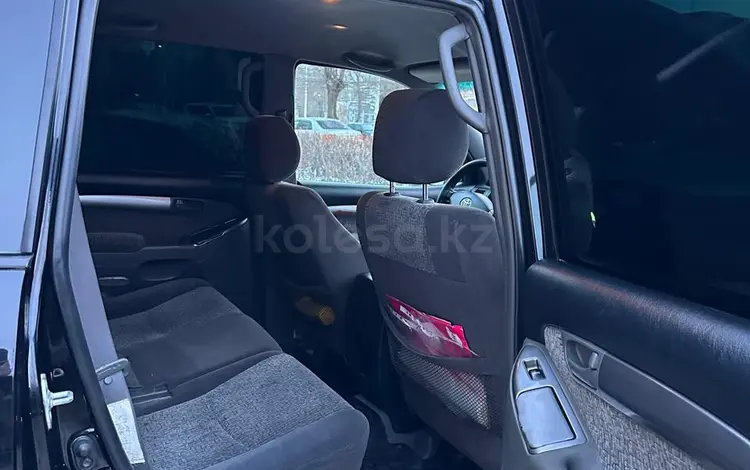 Toyota Land Cruiser Prado 2007 года за 9 200 000 тг. в Актобе