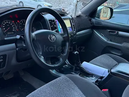 Toyota Land Cruiser Prado 2007 года за 9 200 000 тг. в Актобе – фото 3