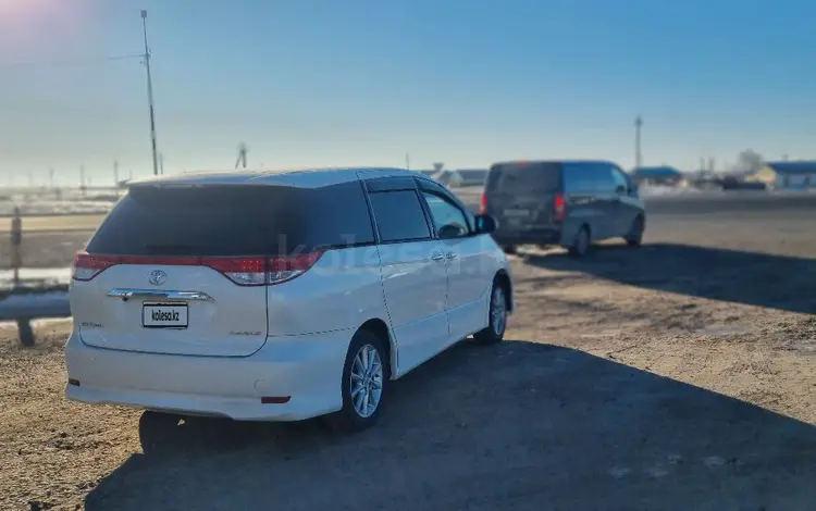 Toyota Estima 2010 года за 5 300 000 тг. в Атырау