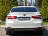 Toyota Camry Prestige 2023 года за 15 790 000 тг. в Алматы – фото 5