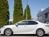 Toyota Camry Prestige 2023 года за 15 790 000 тг. в Алматы – фото 4