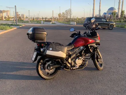Suzuki  V-Strom DL 650 2015 года за 4 000 000 тг. в Астана – фото 3