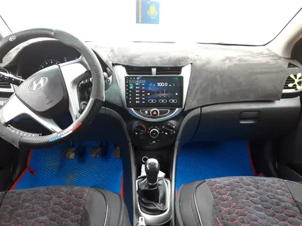 Hyundai Accent 2014 года за 3 850 000 тг. в Актобе – фото 5