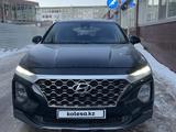 Hyundai Santa Fe 2019 года за 14 999 999 тг. в Астана