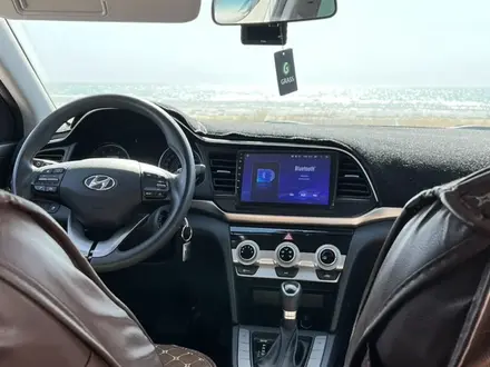 Hyundai Elantra 2019 года за 8 200 000 тг. в Актау – фото 11