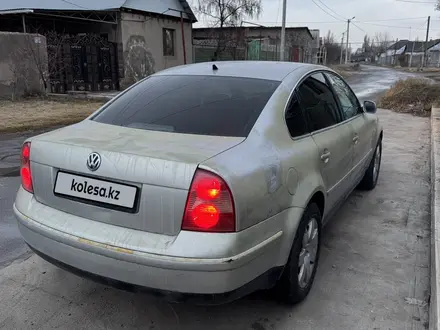 Volkswagen Passat 2001 года за 2 200 000 тг. в Тараз – фото 3