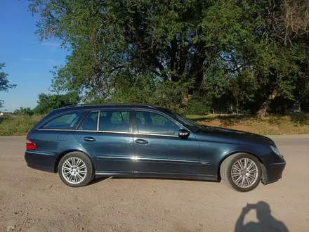 Mercedes-Benz E 320 2003 года за 5 900 000 тг. в Алматы – фото 3