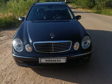 Mercedes-Benz E 320 2003 года за 5 900 000 тг. в Алматы – фото 5