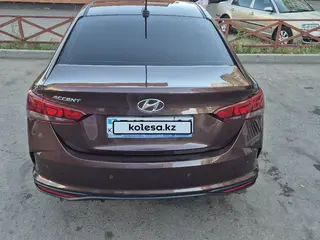 Hyundai Accent