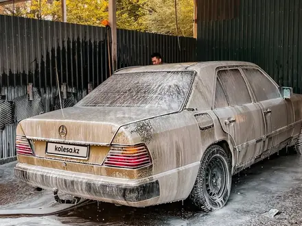 Mercedes-Benz E 230 1986 года за 700 000 тг. в Шымкент – фото 2