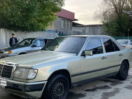 Mercedes-Benz E 230 1986 года за 700 000 тг. в Шымкент – фото 6